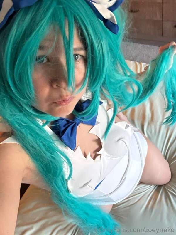 Your waifu Miku with the skin of the goddess Hestia from the..