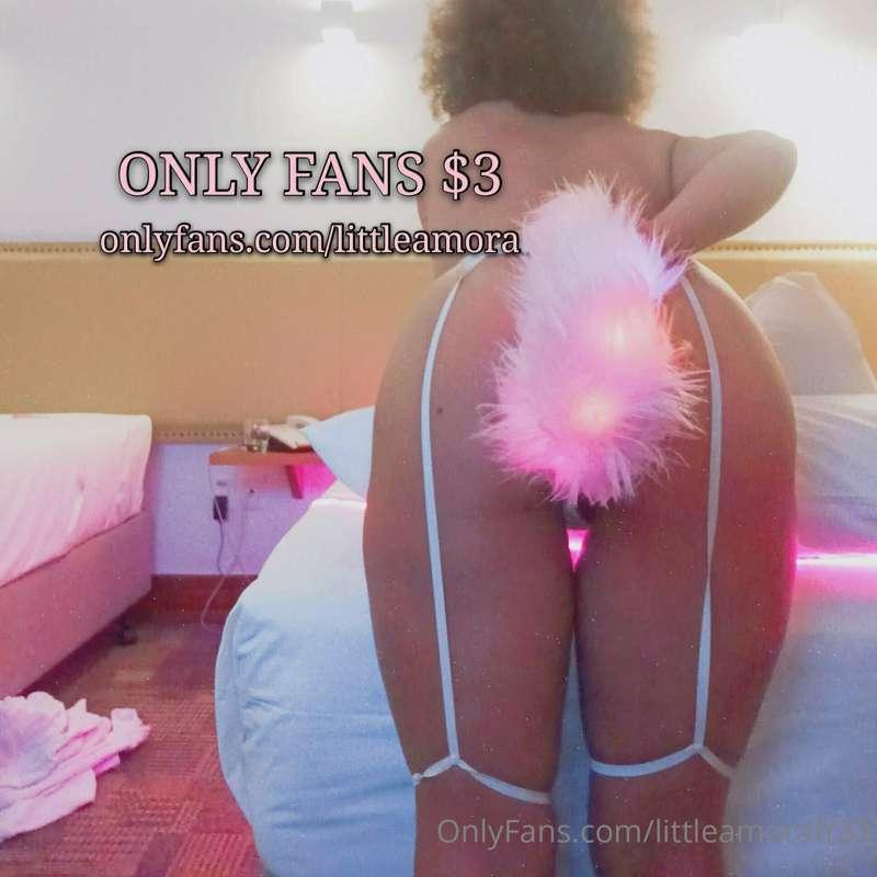 # @littleamora 
Do you like pet play?