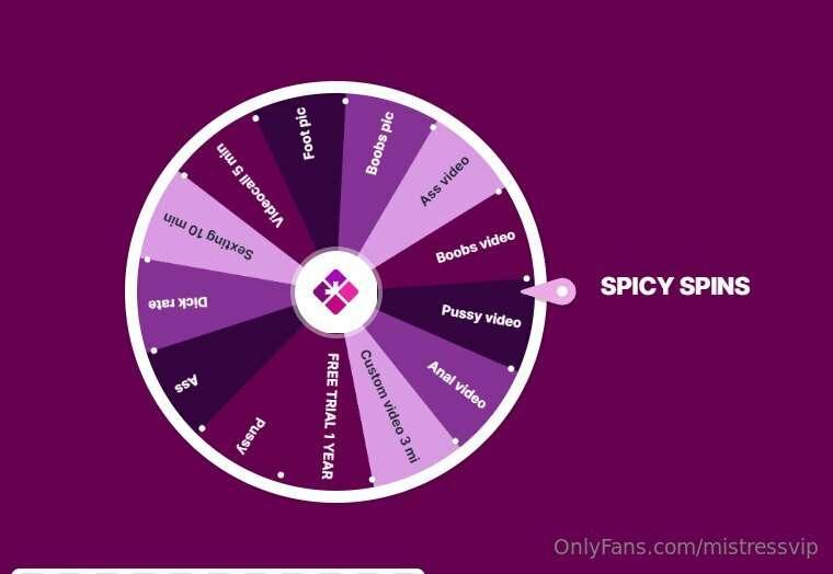 What about a spicy roulette? 🎁
Tip me and leave me a dm to c..