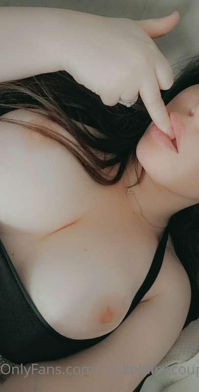 Goon over my tits....