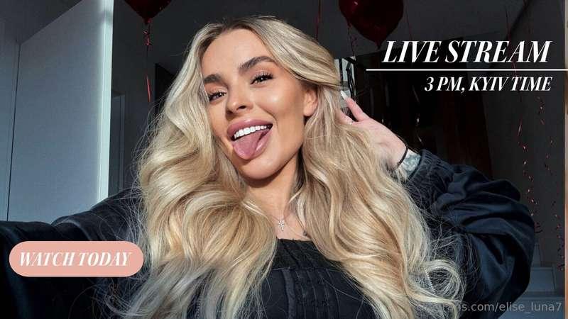 The wait is over, babes 😈I’m finally going LIVE today at 3 P..