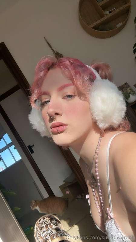 Hi guys!! I’m going to try to re-upload some of the content ..