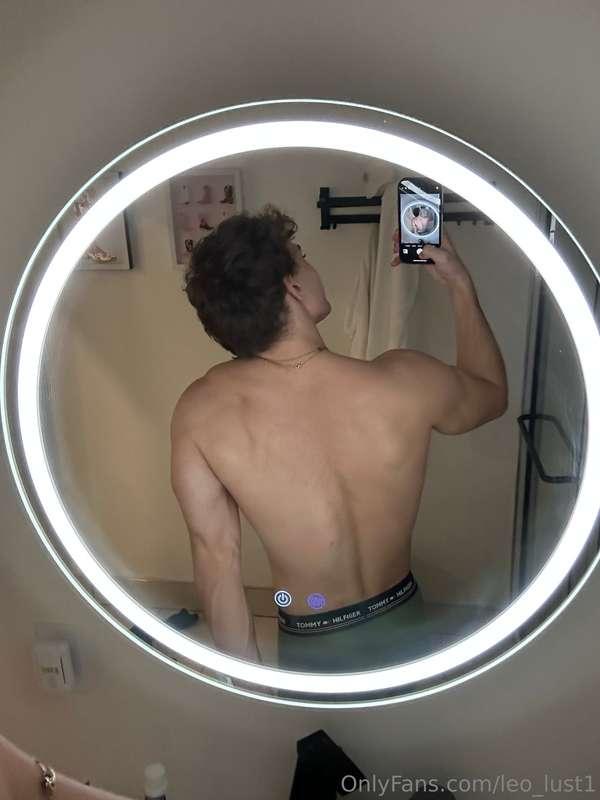 leo_lust1 image #0