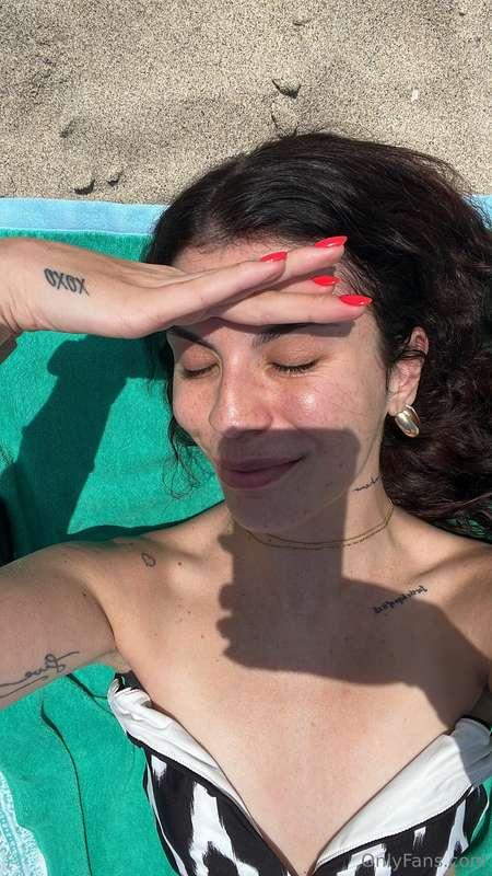 relaxing in the sun after a crazy weekend 🫠 back in the groo..