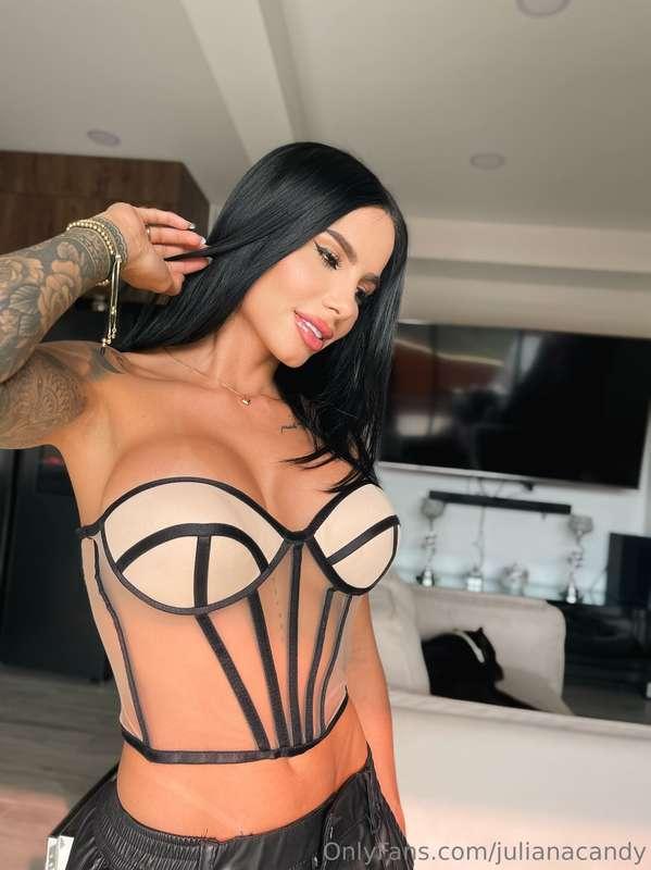 julianacandy image #1