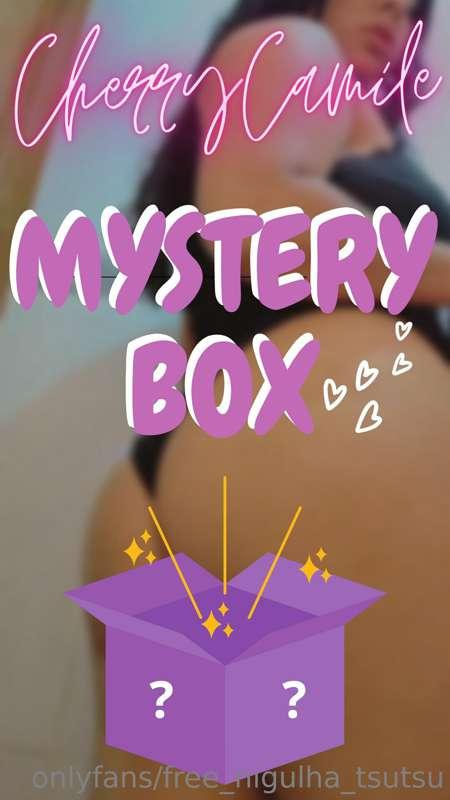 VALENTINE'S MYSTERY BOX 🎁💗 Over $200 in content for only $25..