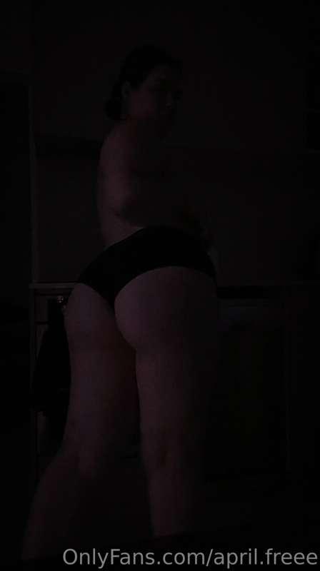First 30 subs are free!! 😍 @april.exclusive