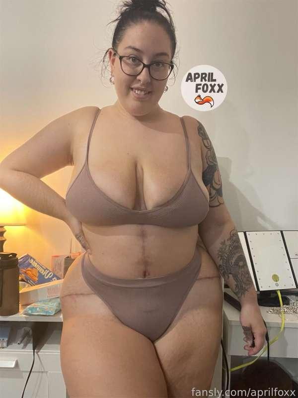 aprilfoxx image #0