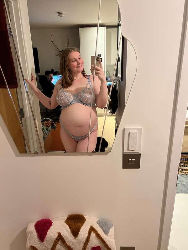 I think the new underwear is a success 😂😂 (swipe)