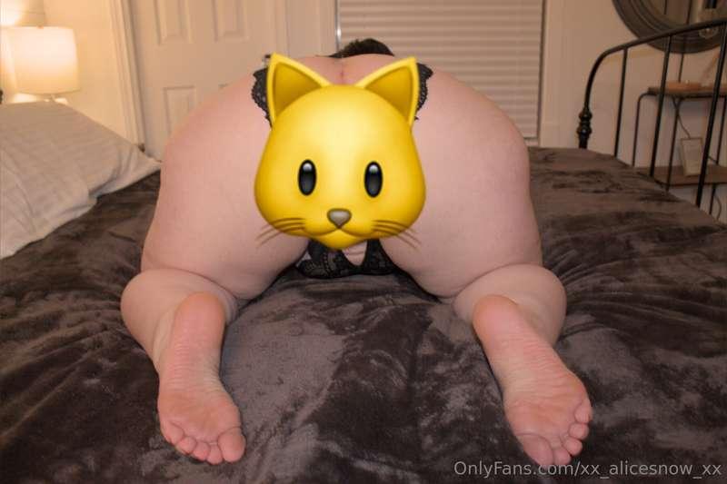 There's a place where there images aren't censored. You'll b..