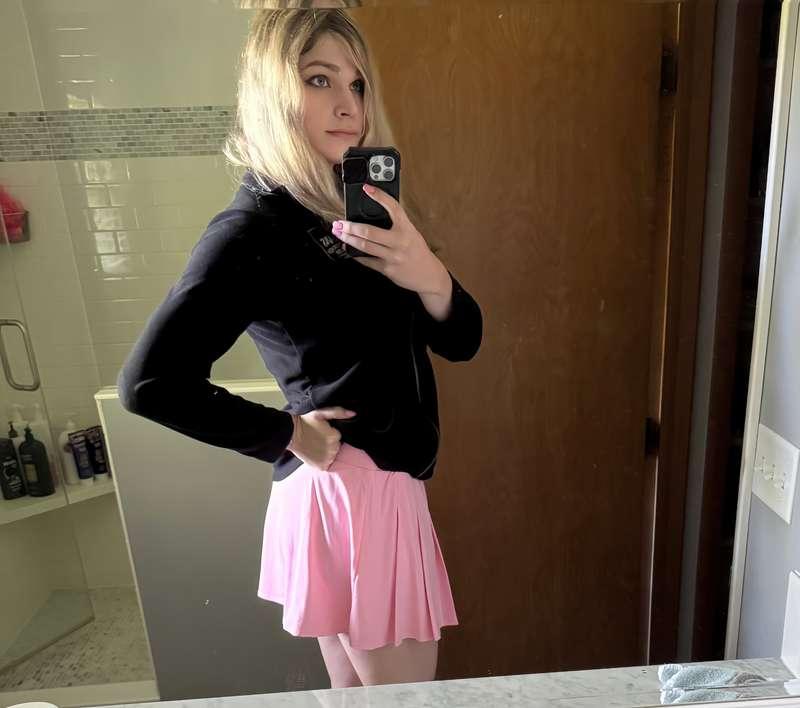 About to go golfing. What’s the par to get into this hole? 😉