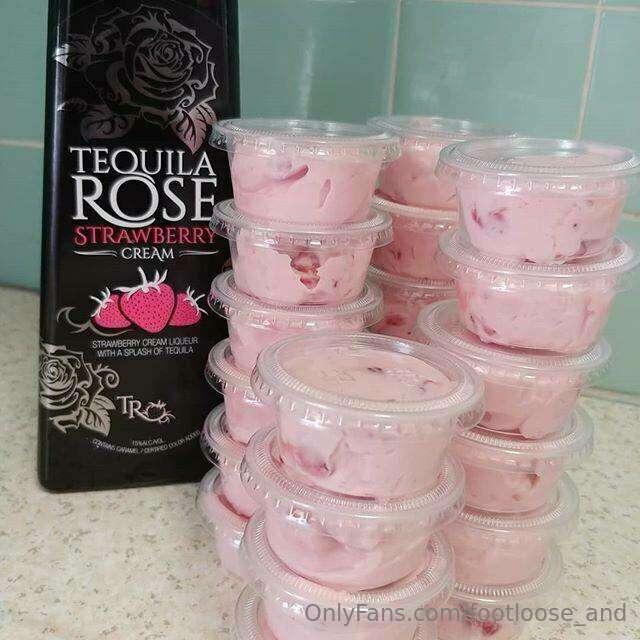 I need tequila rose pudding shots in my life
#WhippedCreamWe..