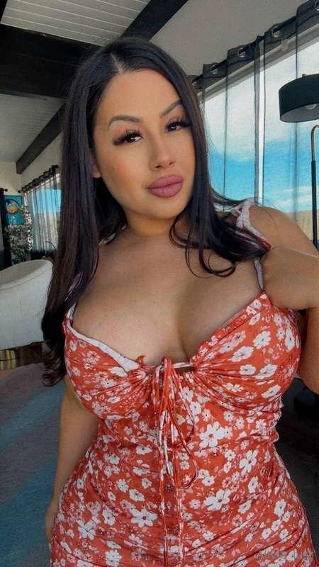 Do you want a little naughty, or a lot? 😈