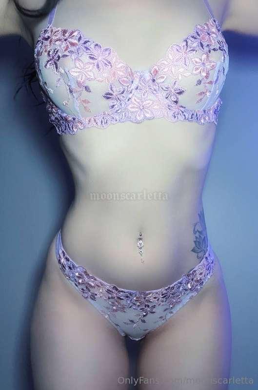 do u want my body, baby? why haven't you unlocked my porn ye..