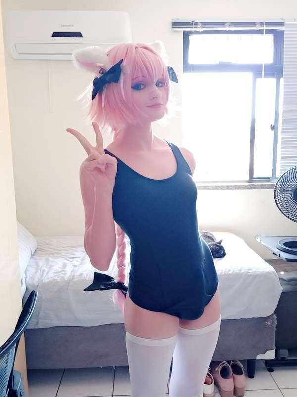 Swimsuit Astolfo! (u ᵕ u❁) [+extra pics]