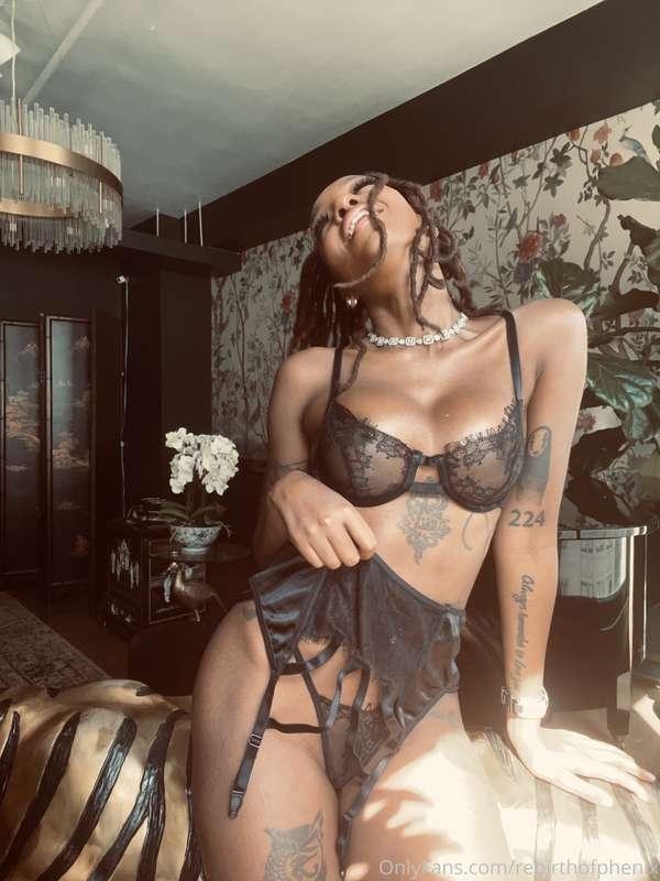 I like dressing up for you✨
