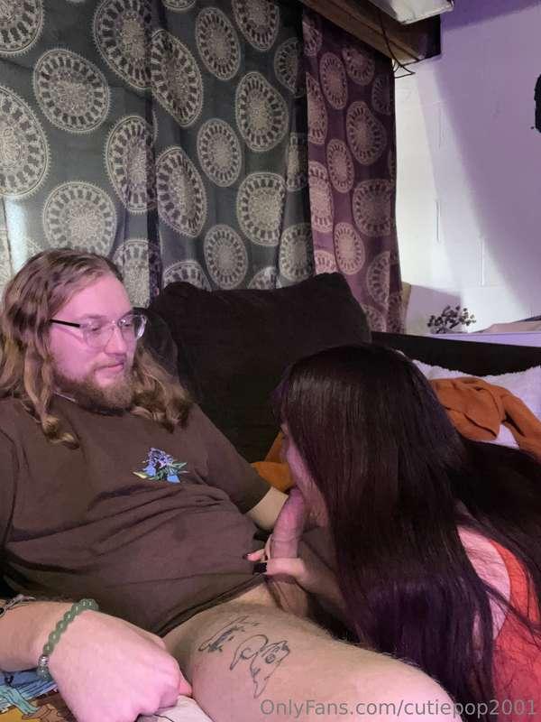 I wish I could ride your cock like this 😩