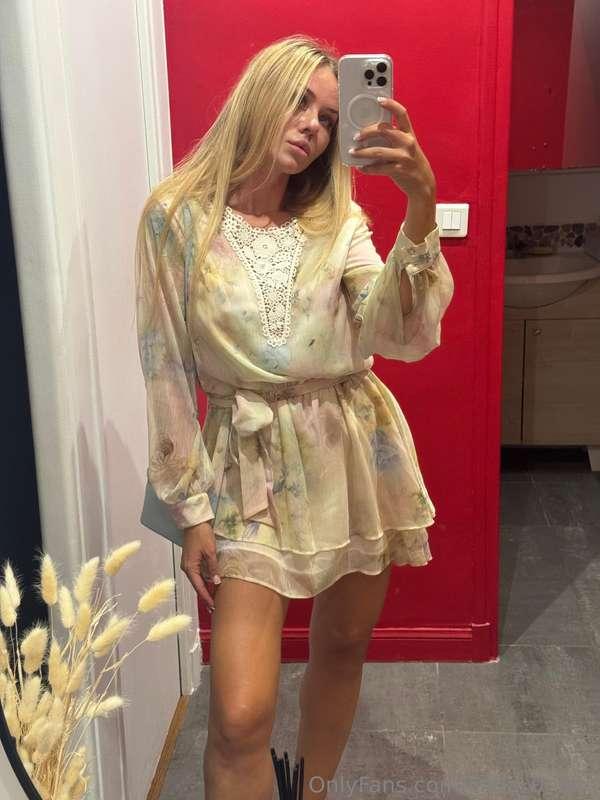 Hey! Pick a dress and tell me which one you like best!If you..