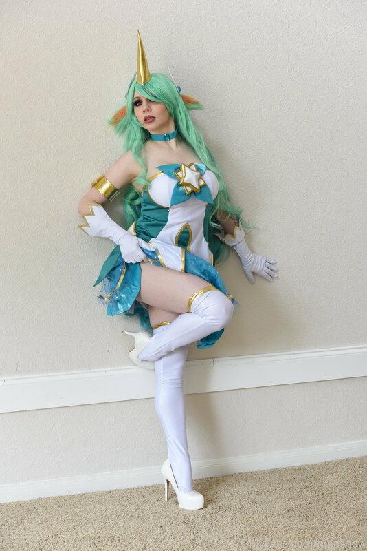 Wanna play together sometime??👀👀