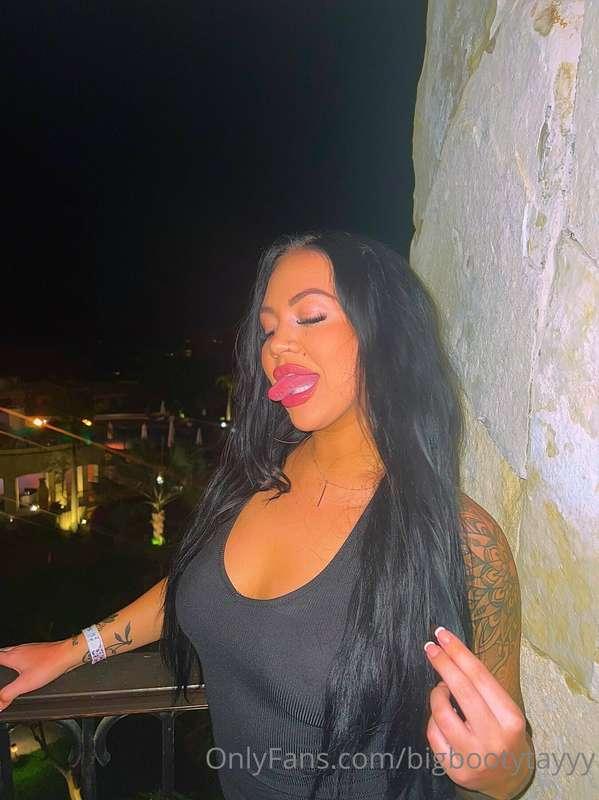 It’s my birthday today. Tip me 😜😜😜