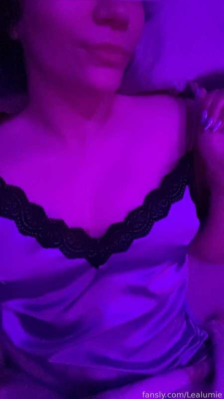 Morning lovelies!! 

It’s time for tits… 🥵💜

If we get this post to 30 likes you get to see my morning milkies! 💋

#tits #soft #nipples #curvy #sexy #cosplay #boobs #bigboobs #VA #vtuber #fyp