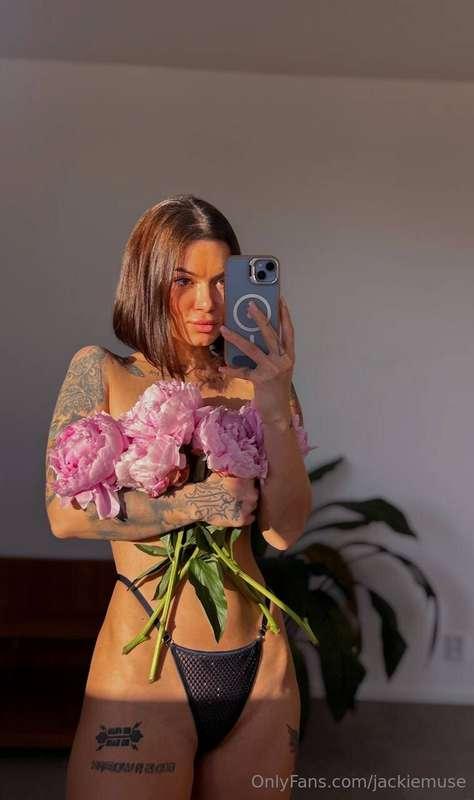 The weekend was too busy, but fast, how was your Sunday?😊