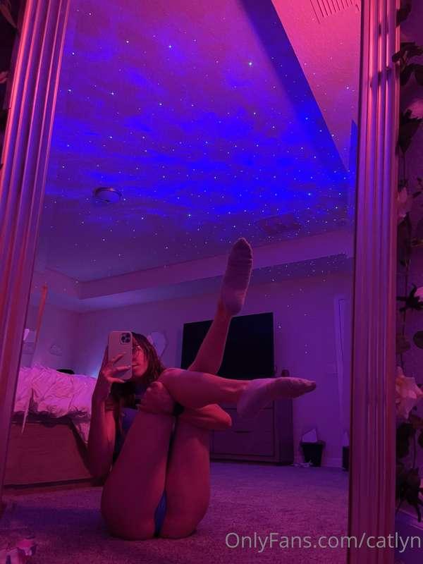 spoil me in my twitch stream, too 🥹
twitch.tv/catlyn