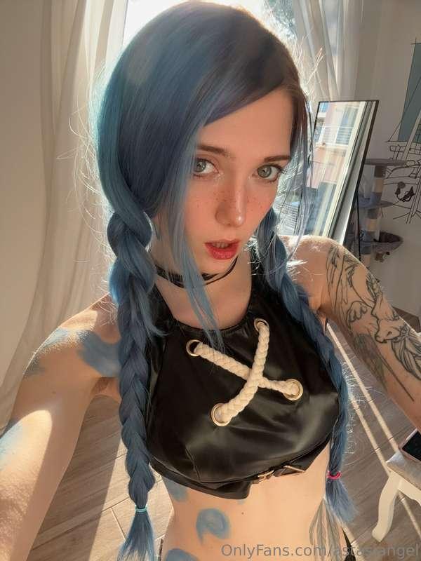 Heyyy Jinx is here 💥 Dm me! 