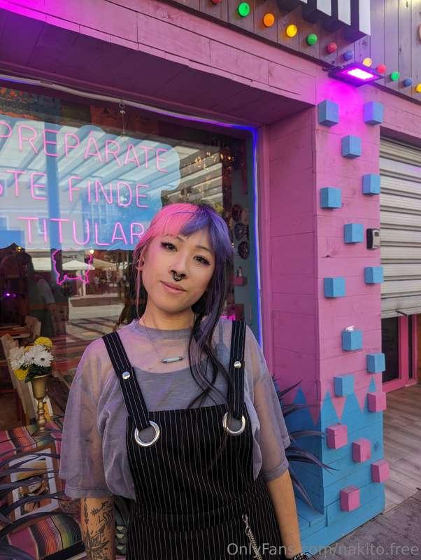 Hey there I am here to brighten up your day. So I hope it wa..