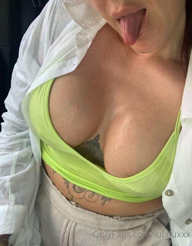 Sweaty Tits 🥵