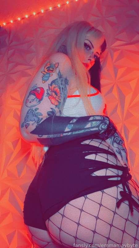 emmamaybyte image #10