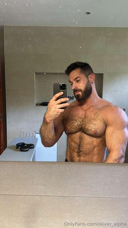 Every look, every move… I’m here to keep you wanting more 😉.