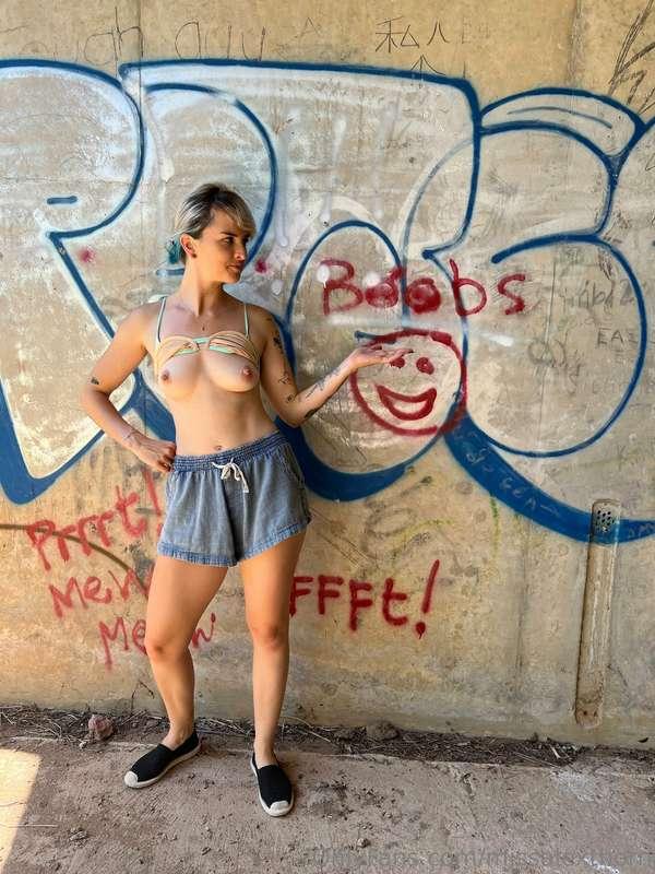 Boobs 🧚‍♀️