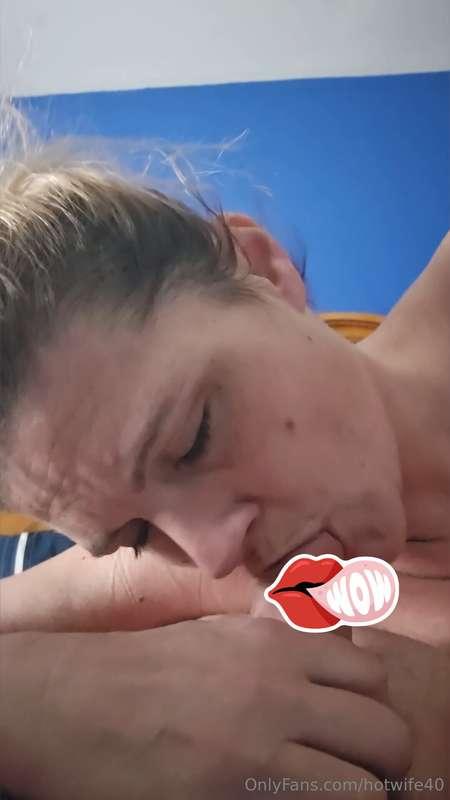 Daddy wanna have you dick suck? Cum watch me give my Daddy h..
