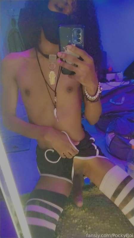 pockyboi image #12