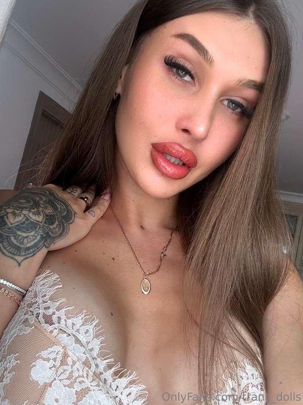 I want to whisper something in your ear🤫! Come closer, don't..