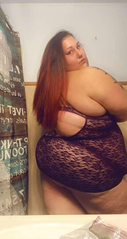 Didn’t you get paid today? I thought you wanted to spoil me!..