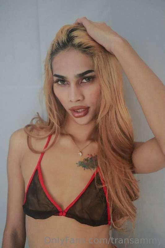 i need a kiss 💋