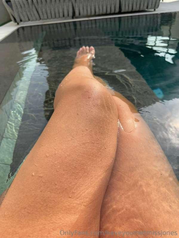 The water is super warm😉 Join me!