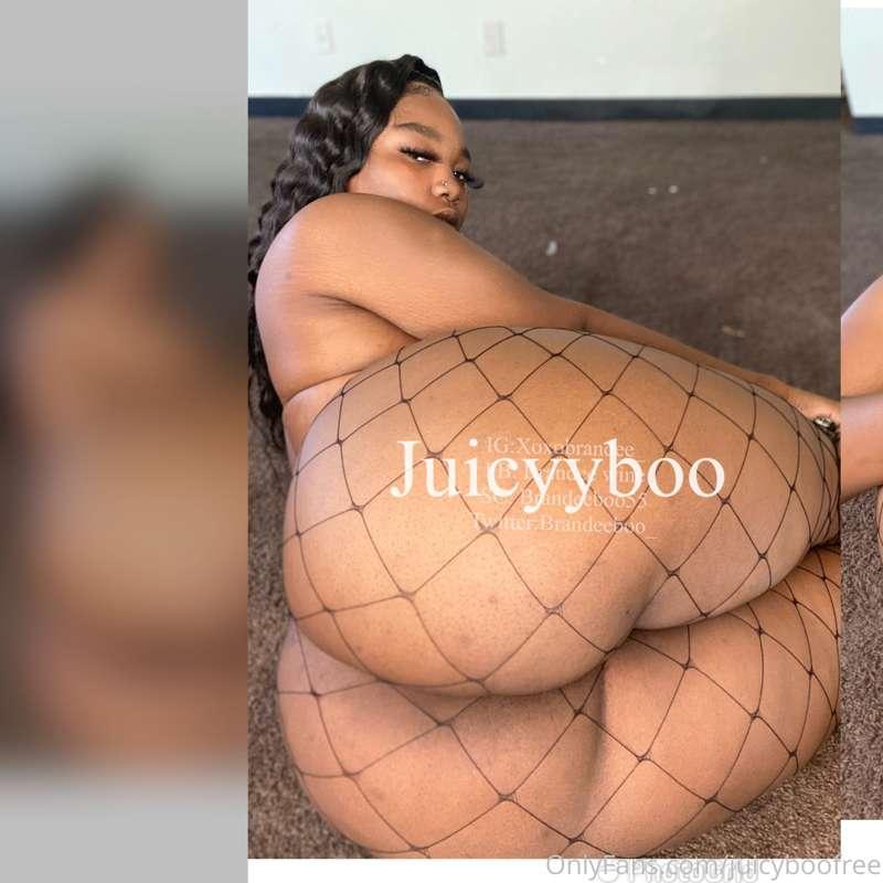 DICK RATE TIME😈👅💦 “TIP” this post $3 and then send me a Nude..