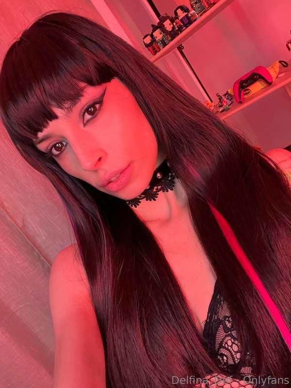 ❤️Red lights & black lingerie 🖤Perfect combo!