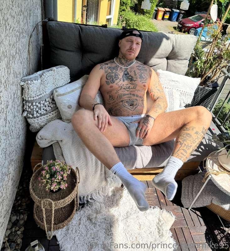 Ich bin gerade online und möchte schön abspritzen 💦💦Wollen w..