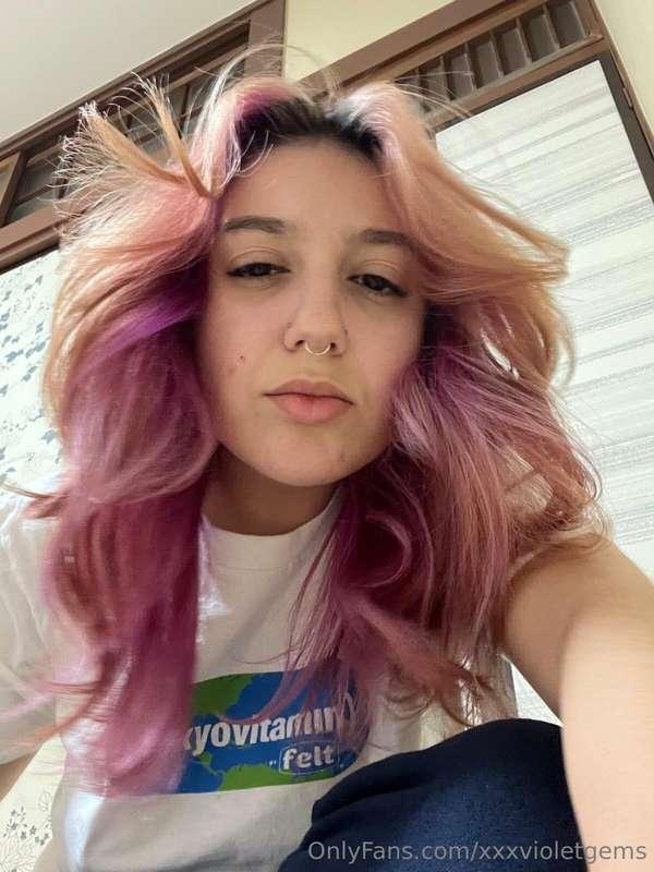Pink 🩷 or Purple 💜 ? 
