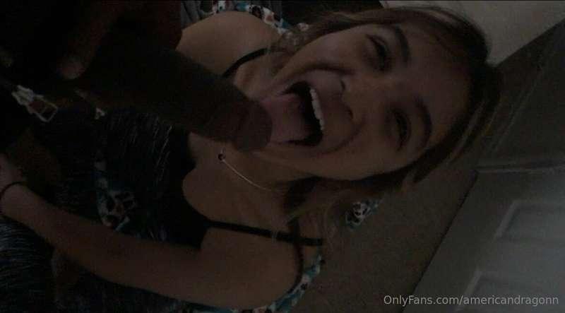 She loves giving me head😌message for full video!