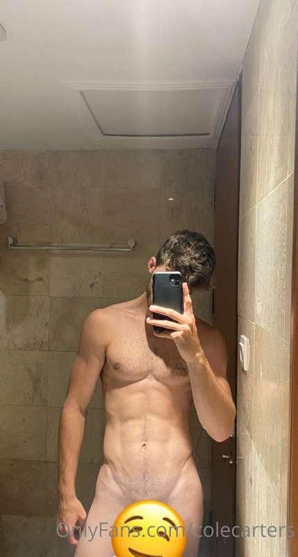 Who wants to get rid of that emoji ?!?! ;)