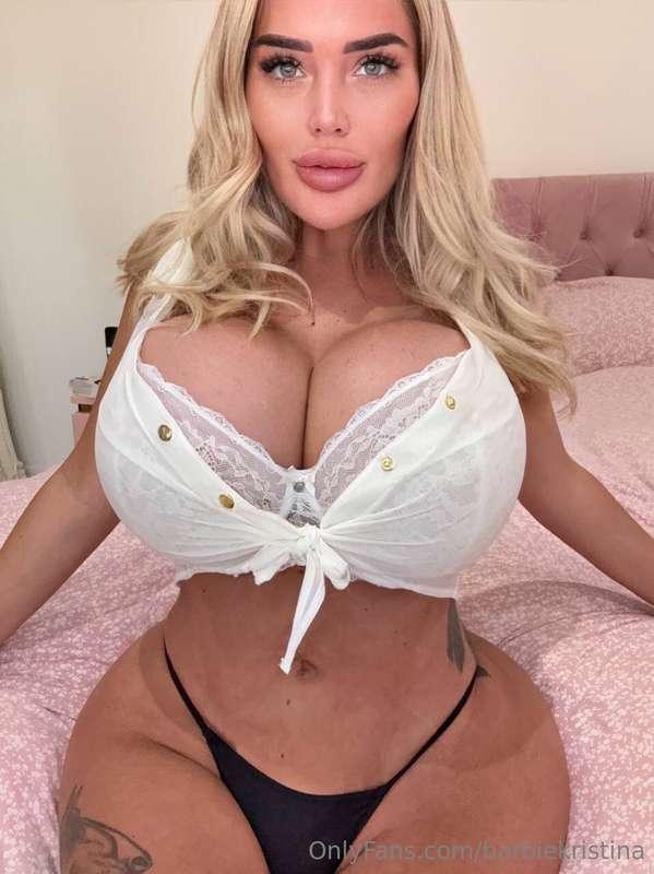 OMG has the biggest tits in the U.K and she just made her fi..