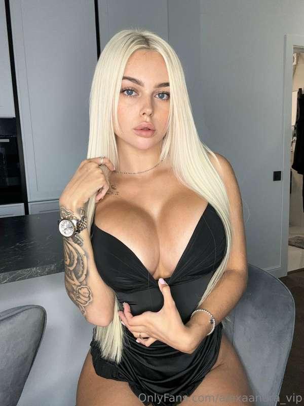 Touch yourself for me🍆💦