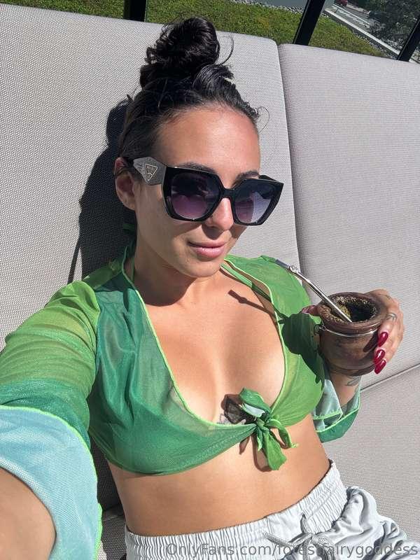 Would you sun bathe with me?