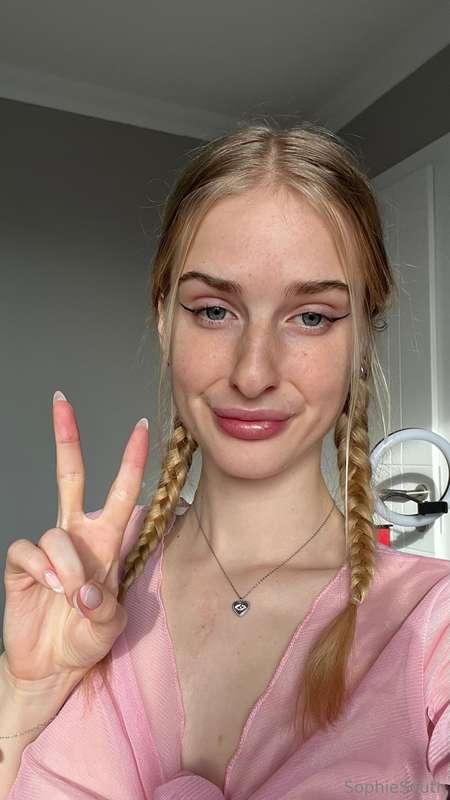 Hope all of you are having a wonderful day ❤️‍🔥