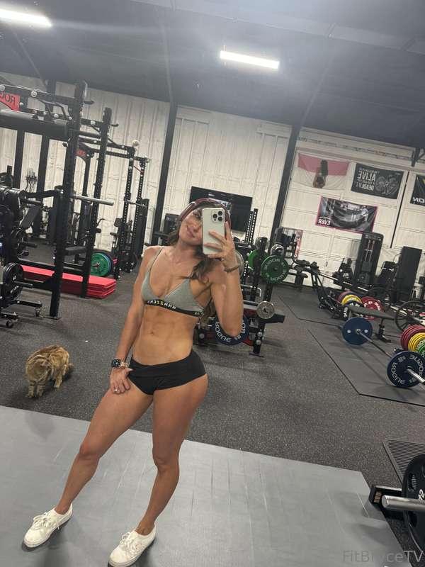 Poll: What kind of workout do you like?  - cardio - crossfit..